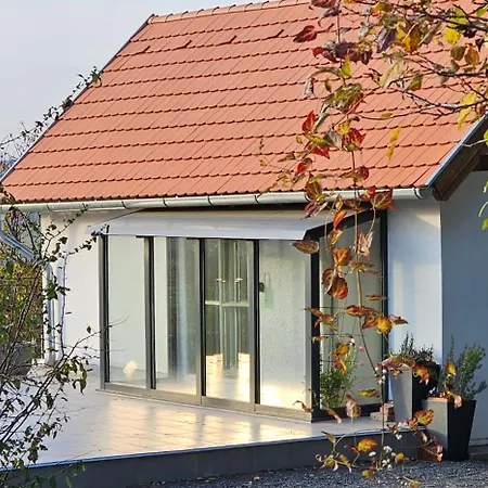 Szilva Es Dio Preshaz Holiday home Raposka